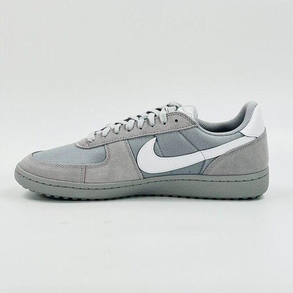 Athletic_Shoes